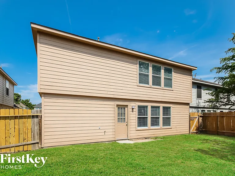 16941 Wren Hill St — Photo 15