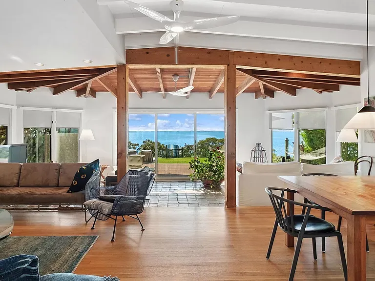 38 Oceanview Dr — Photo 17