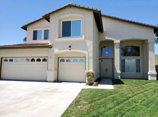 7 Corte Raffini, Lake Elsinore, CA 92532