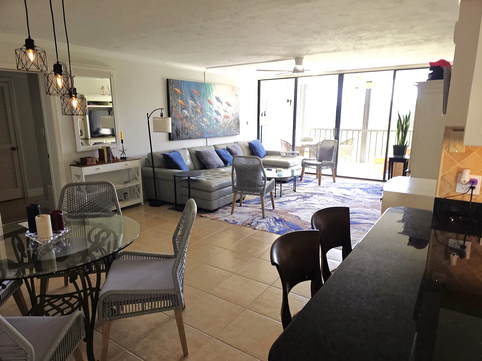 2 bed, 1184 sqft, $6,500 — Photo 1