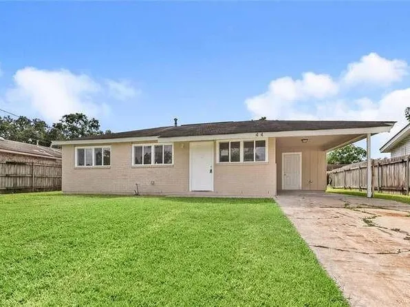 44 Daffodil Ln, Westwego, LA 70094