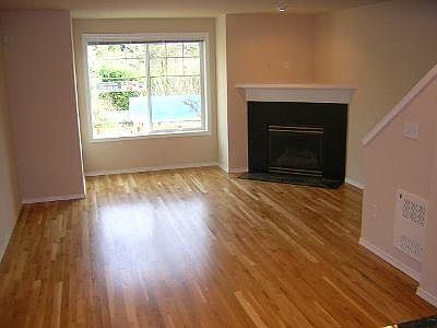 3rd image of 12309 10th Pl NE APT B
