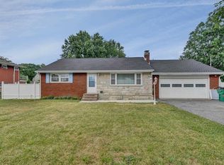 117 Spackenkill Rd, Poughkeepsie, NY 12603