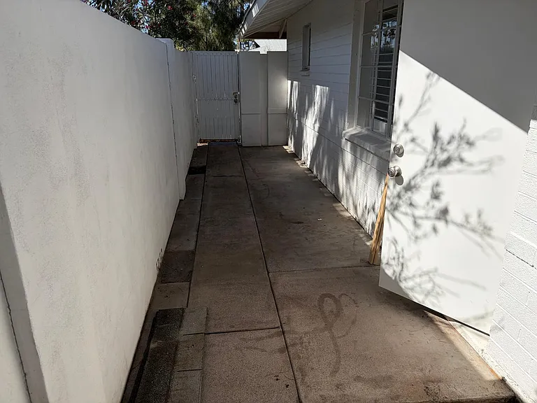 3517 E Montecito Ave #A — Photo 9