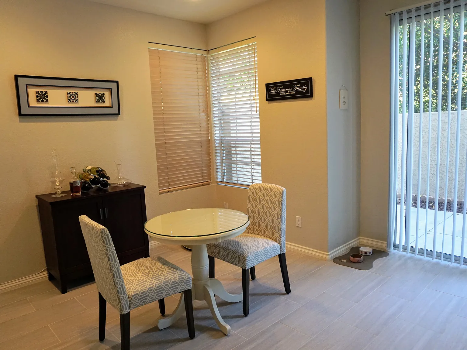 3 bed, 2.5 bath, 1455 sqft, $4,000 — Photo 4