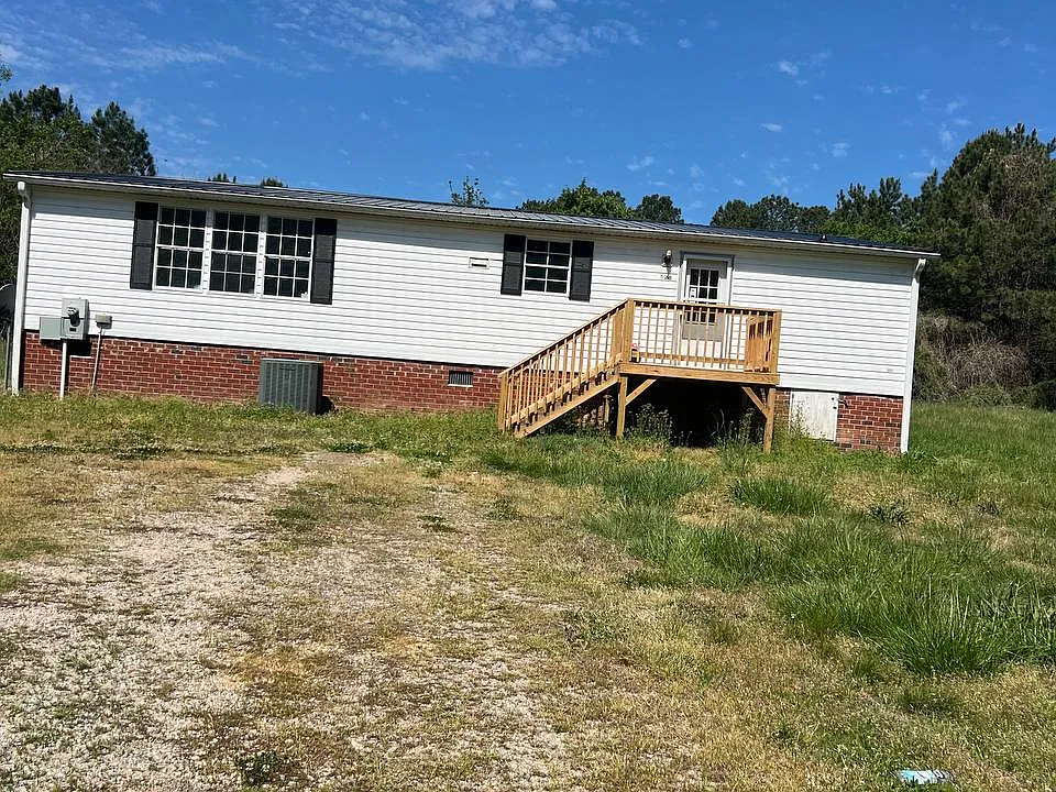 128 Reginald Russell Rd