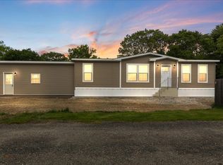 6 Kristopher Dr, Hampstead, NH 03841