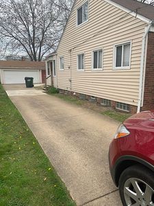 26181 Briardale Ave, Euclid, OH, 44132
