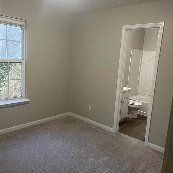1736 Devon Dr SW — Photo 25