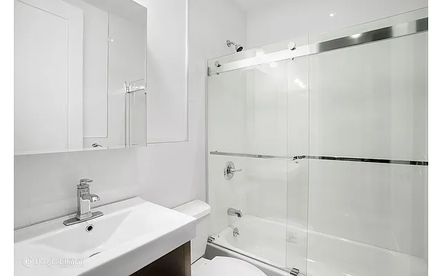 Rented by Douglas Elliman | media 24
