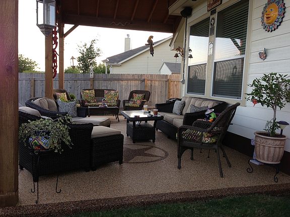 3rd image of 7406 Elegante Way