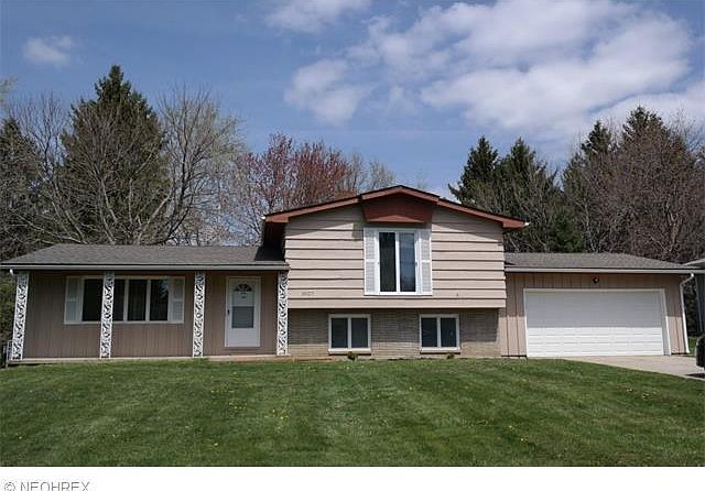 1st image of 3007 Greenridge Dr
