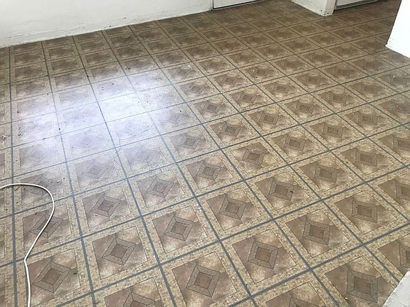 5th image of 731 NW 56th St APT 206