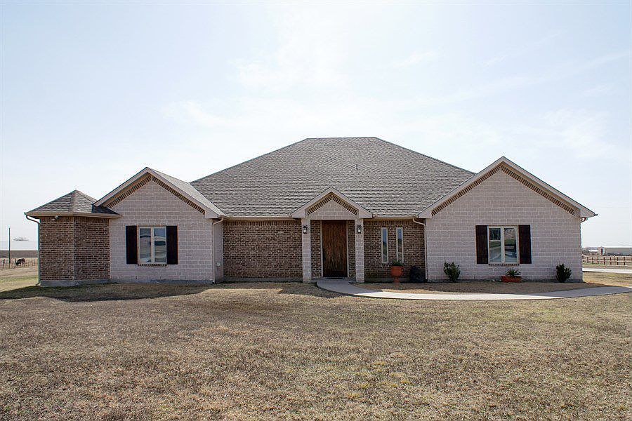 1st image of 6250 Meadowlands Dr