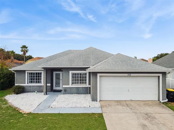 916 Hillcrest Dr, Davenport, FL 33897