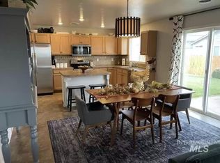 584 Gold St, Middleton, ID 83644