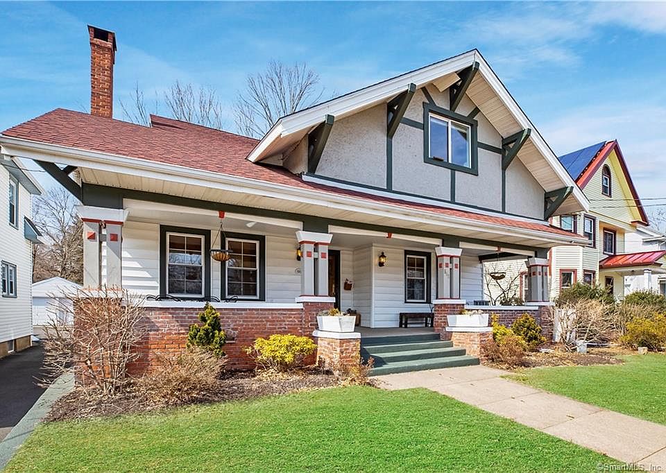 1st image of 582 Central Ave