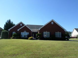 17 Windermere Bnd, Cartersville, GA 30120