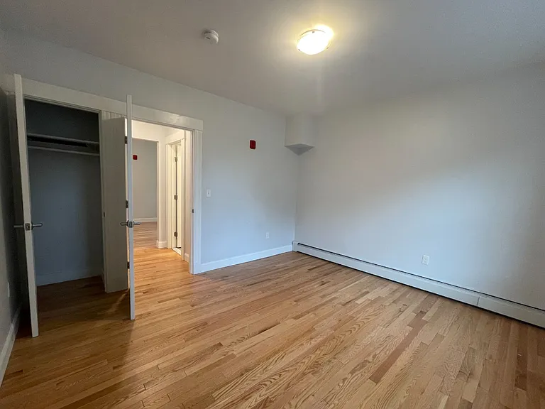 239 Lafayette St #5 — Photo 6