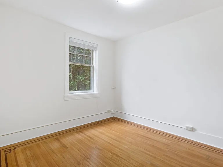 1009 W 10th Ave — Photo 30