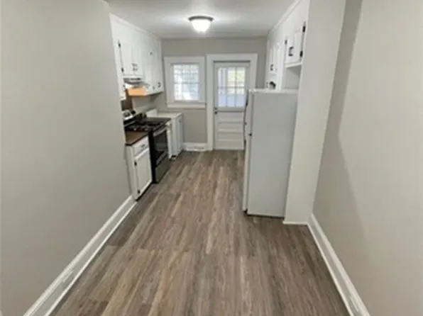 408 Gaston Ave, Belmont, NC 28012