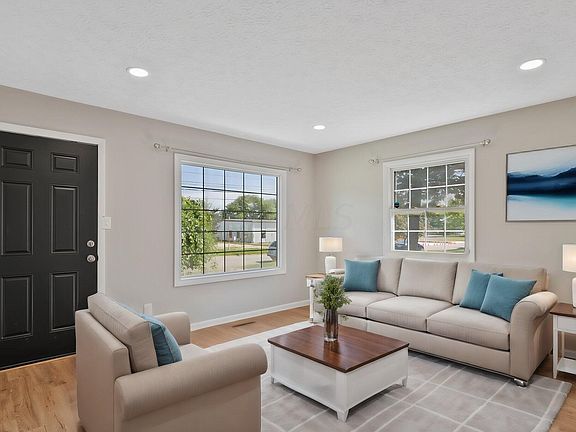 4th image of 4523 Edgewyn Ave