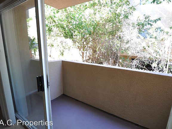 4th image of 11255 Huston St APT 105