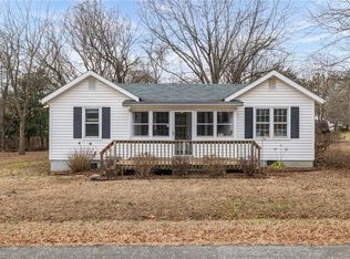 7131 Martin Lake Rd, Summerfield, NC 27358