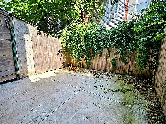 2525 N 17th St — Photo 26