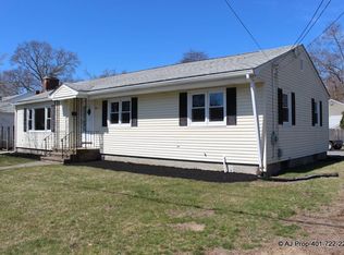 133 Aurora Dr, Warwick, RI 02889