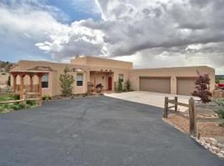18 Via Sole Dr, Algodones, NM 87001