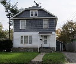 5th image of 404 Grand Ave