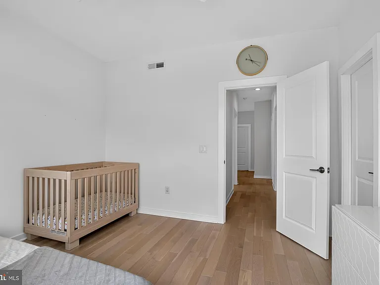 7354 Ridge Ave #27 — Photo 32