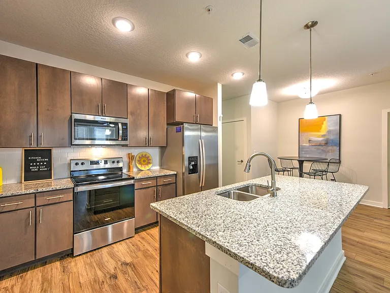 8283 Baymeadows Rd E — Photo 37