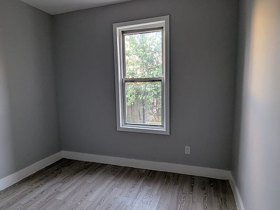 4th image of 88 Wallis Ave #12E