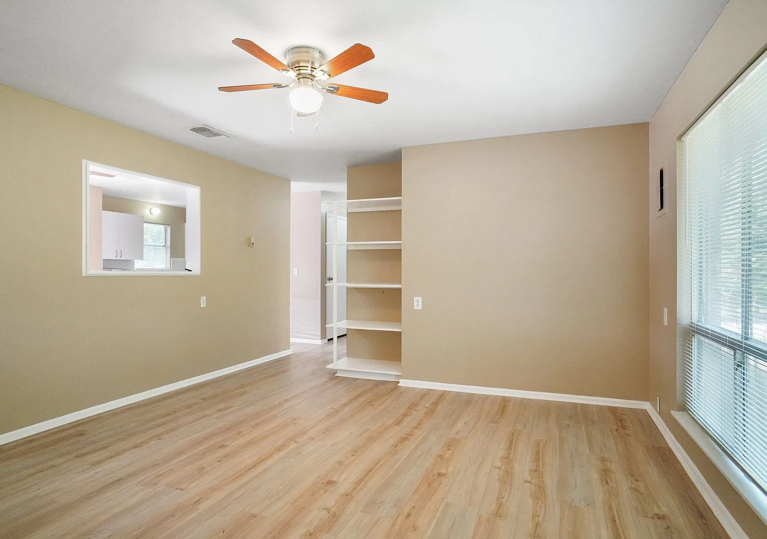 Newly Reduced — Photo 4