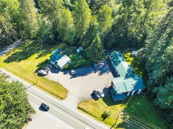 1260 Sayward Hts, Sayward, BC V0P 1R0