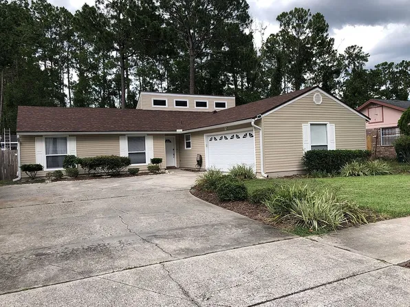 9735 E Viceroy Dr, Jacksonville, FL 32257