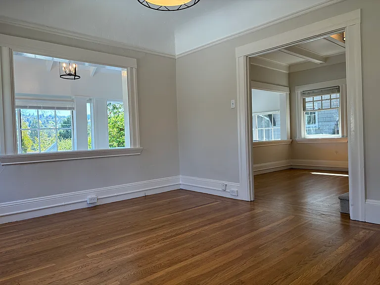 209 Sunnyside Ave — Photo 13