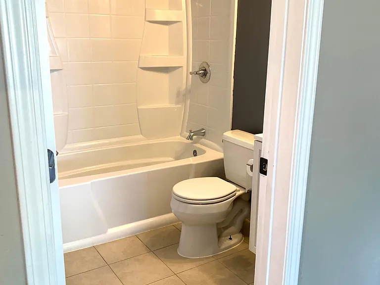 4234 E Jordan Ave — Photo 6