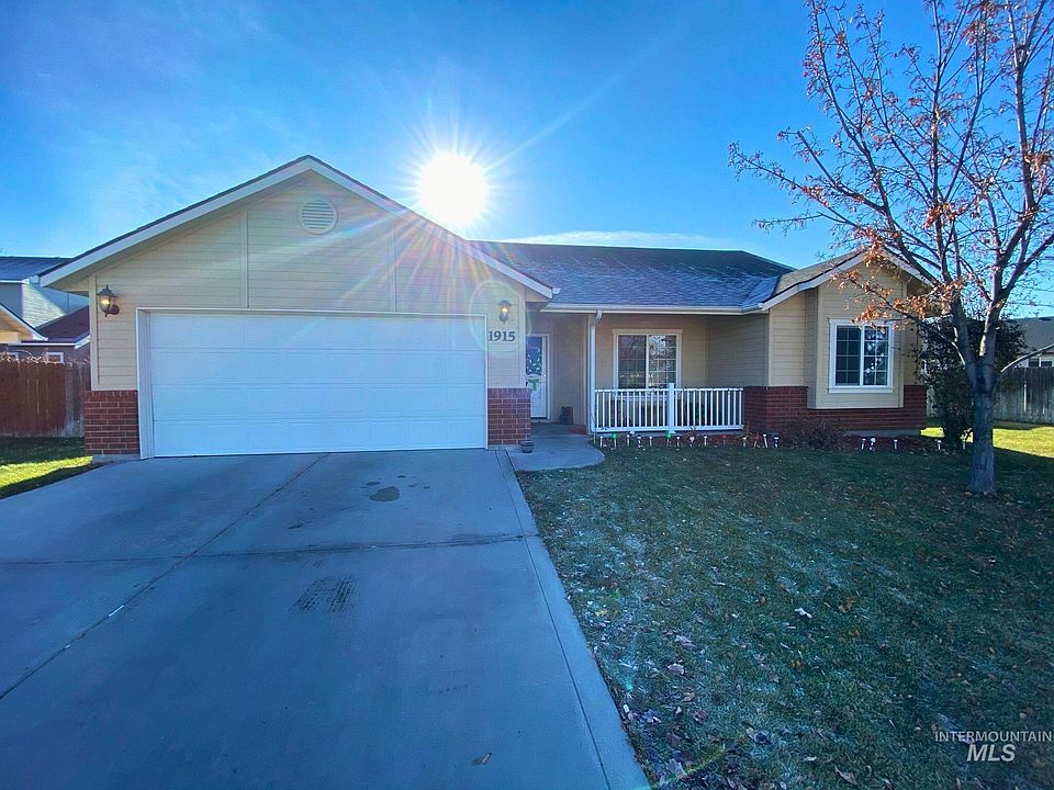 1st image of 1915 W Lotus Pond Ct