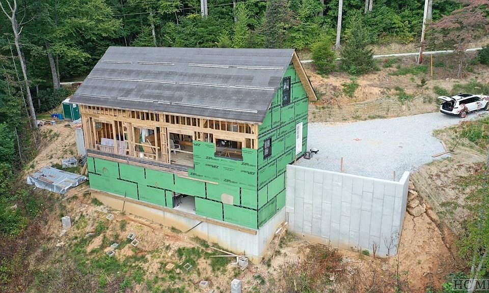 78 Natural Bridge Rd, Scaly Mountain, NC 28775 Zillow