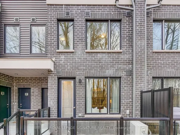 3492 Widdicombe Way #15, Mississauga, ON L5L 0B8