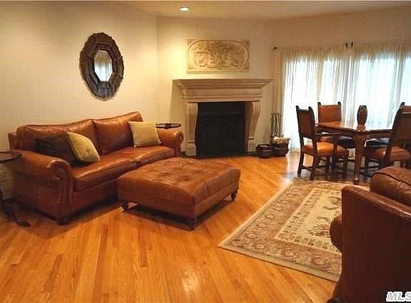2nd image of 1603 Ocean Blvd