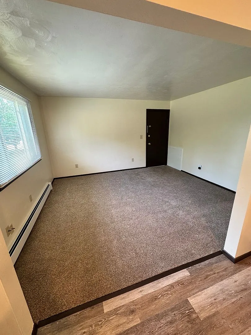 Mathews Road Apartments — Photo 3