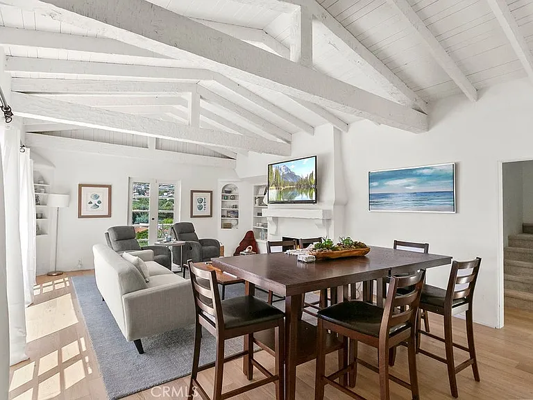 52 Emerald Bay — Photo 6