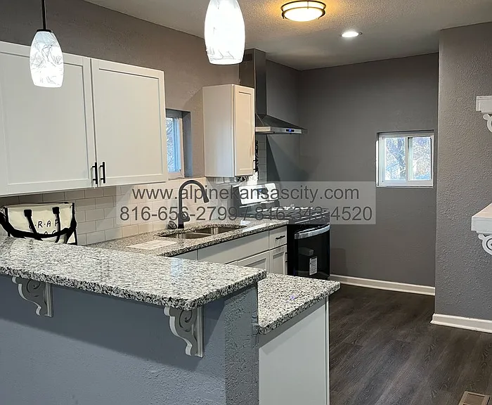 817 White Ave — Photo 9