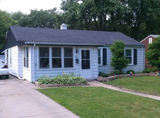 426 N Raymond St, Griffith, IN 46319