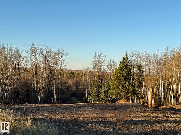 2nd image of Township 534 Rrd 71 Rural