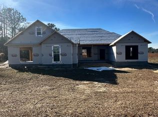 541 Old Valdosta Rd, Ray City, GA 31645